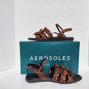 .Aerosoles- Women's Warsaw Flat Sandal - 8.5 M